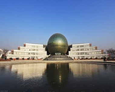 南京財(cái)經(jīng)大學(xué)圖書館，南京